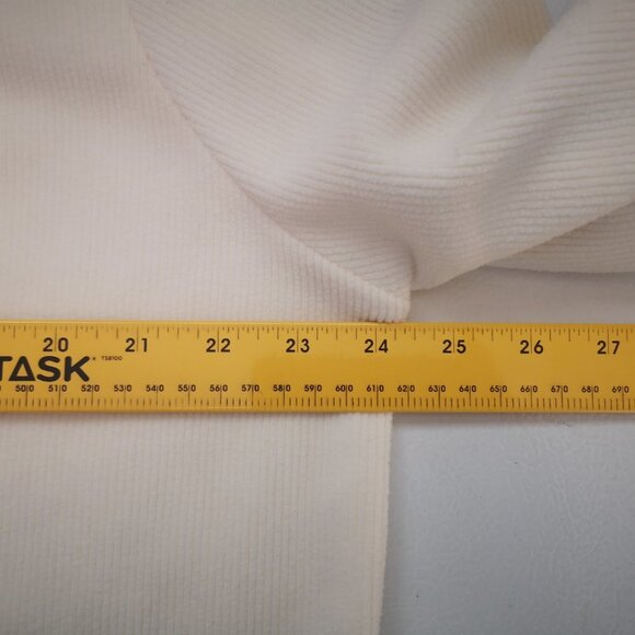 Hudson's Bay Co. Men's Size Large Official Outfitters 2010 Olympics 1/2 Zip - Picture 10 of 13